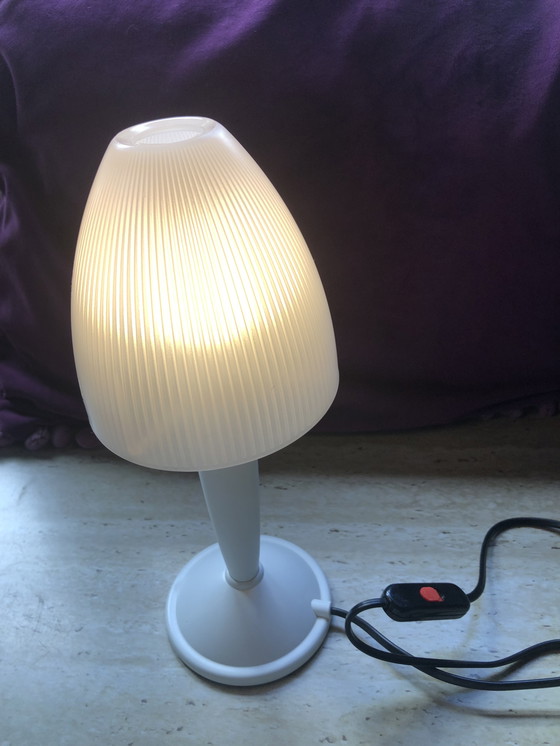 Image 1 of Veneta Lumi witte kunststof Tafellamp - Cindy - 80's - nieuwstaat