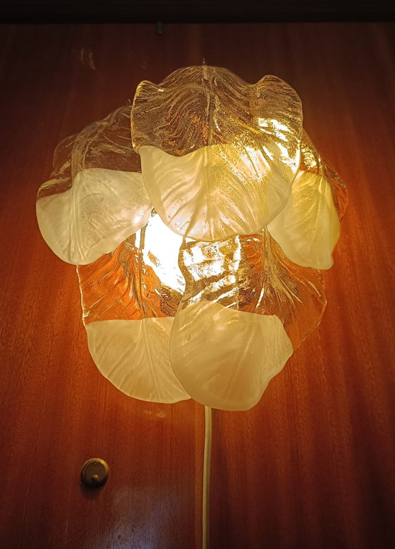 Image 1 of Mazzega Vintage Blad Wandlamp — Murano Glas (Italië, jaren 70) Gemaakt in Italië