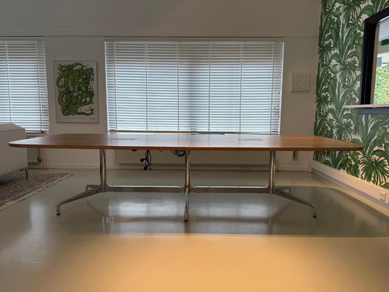 Image 1 of Vergader set Eames: Segmented table + 6 stoelen EA108