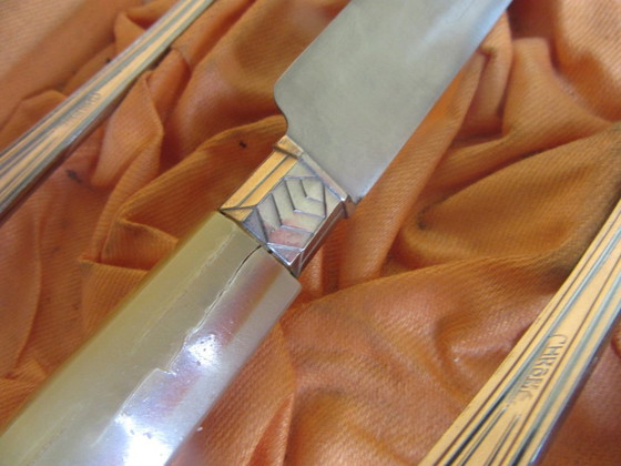 Art Deco 3-teiliges Besteckset aus Chrom (Inoxydable) in Box, Box Mock Coc – Besteckkassetten, Plastic (photo 4 of 10)