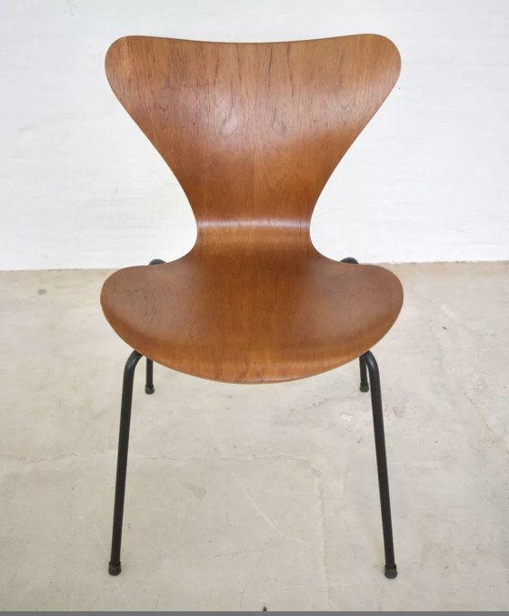 Image 1 of Modell 3107 Esszimmerstühle aus Teakholz von Arne Jacobsen für Fritz Hansen, 3er-Set