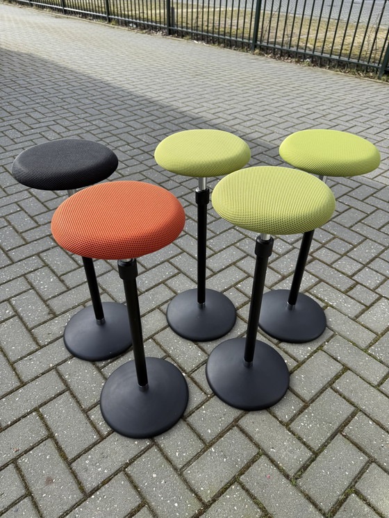 Image 1 of 5x Girsberger Sway ergonomic standing/sitting stool