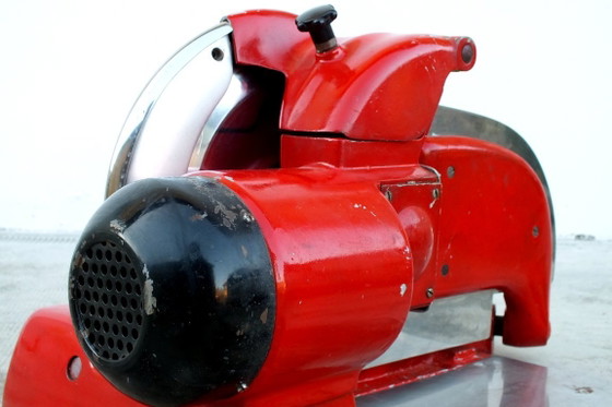 Image 1 of Berkel 114 elektrische snijmachine Olanda Rotterdam ontwerp in de jaren 1947/56