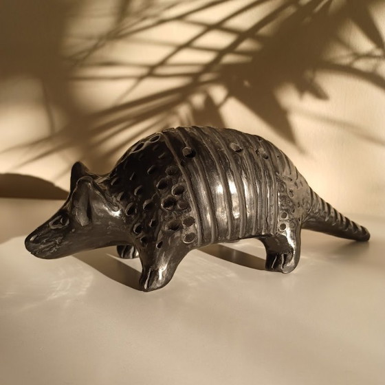 Image 1 of "Vintage Mexican ceramics - signed Dona Rosa armadillo - barro negro - Oaxaca"