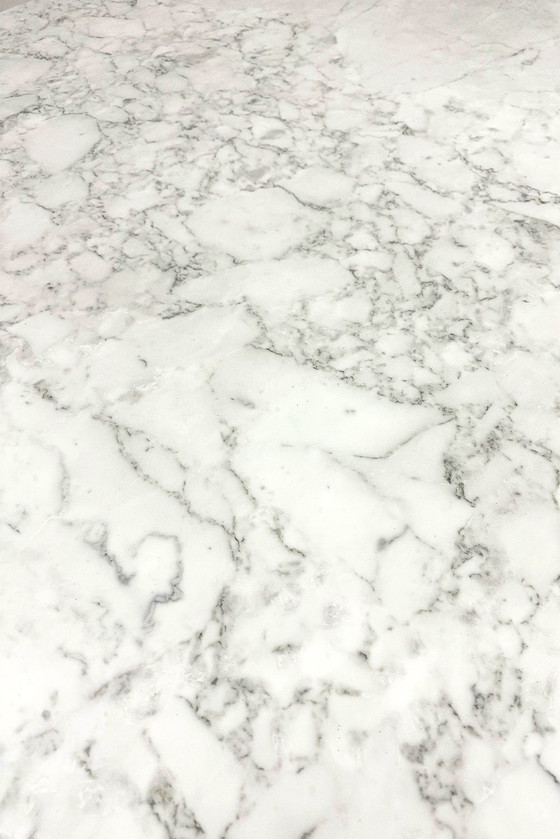 Image 1 of Skipper M1 ronde eettafel in marmer van Angelo Mangiarotti