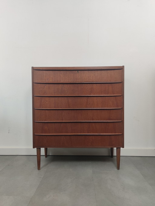 Vintage Danish Chest of Drawers In Teak, Wide!