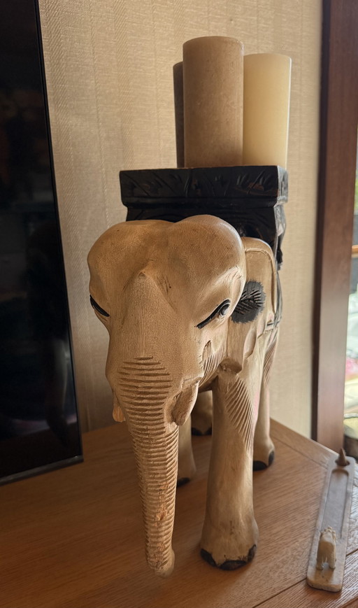 Houten olifant 
