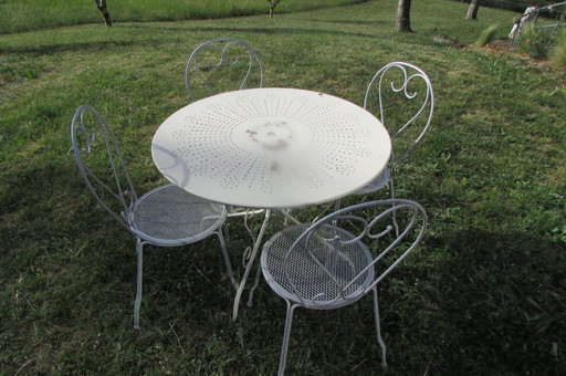 Vintage-Gartentisch und Stühle aus weißem Metall