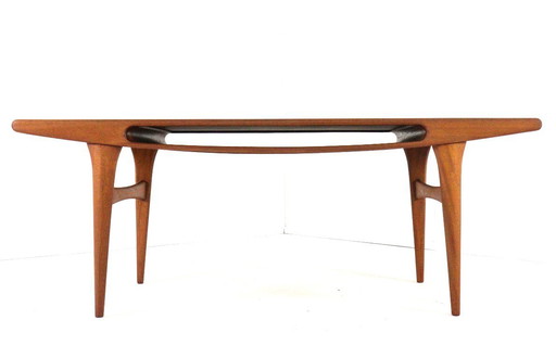 Vintage-Couchtisch „Smile“ im Stil von Johannes Andersen