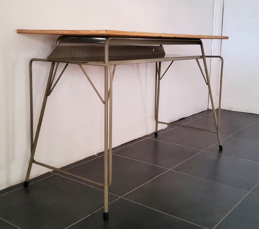 Willy Van Der Meeren Office