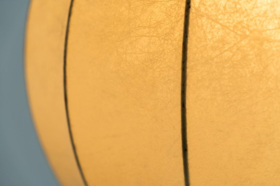 Image 1 of Gran lámpara colgante Cocoon (Alemania, años 60).