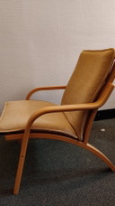 4 dänische Designstühle der Marke Stouby, in gutem Zustand