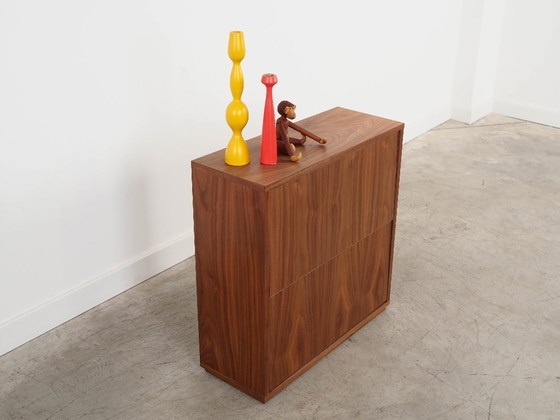 Image 1 of Scarpiera in noce, design scandinavo