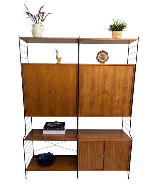 Vintage modulair vrijstaand wandsysteem van WHB 