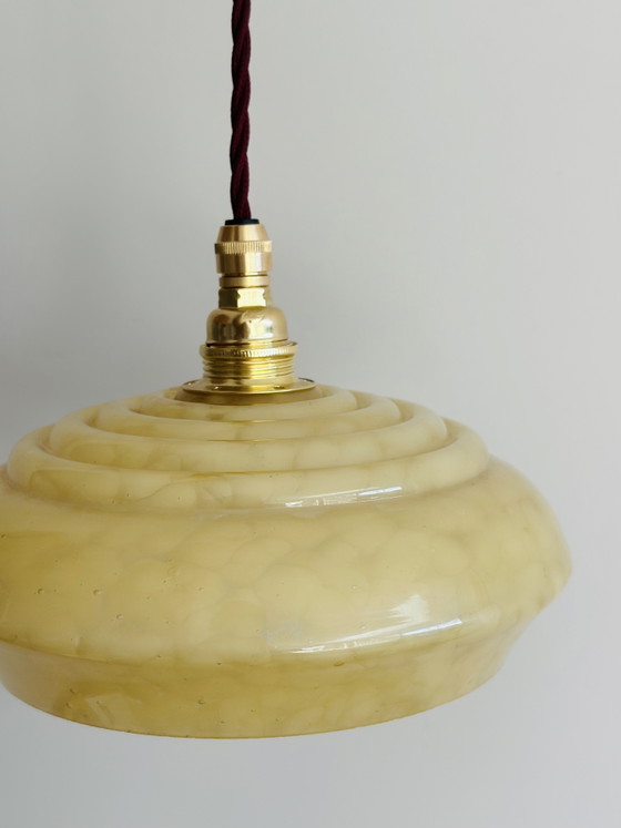 Image 1 of Franse Art Deco hanglamp van gemarmerd glas – jaren 30