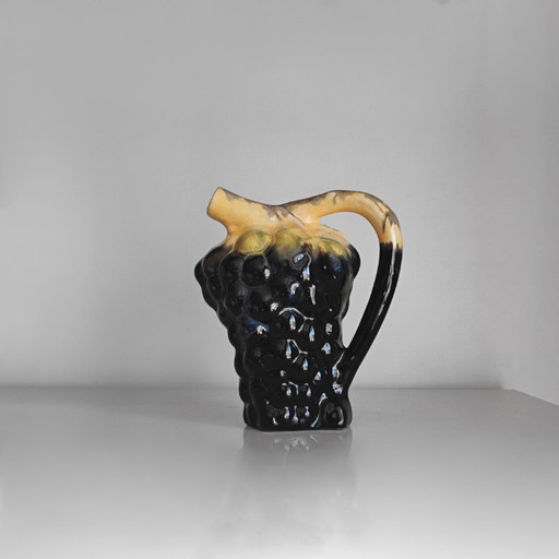 CERAMIC PITCH IN THE SHAPE OF A BUNCH OF GRAPE