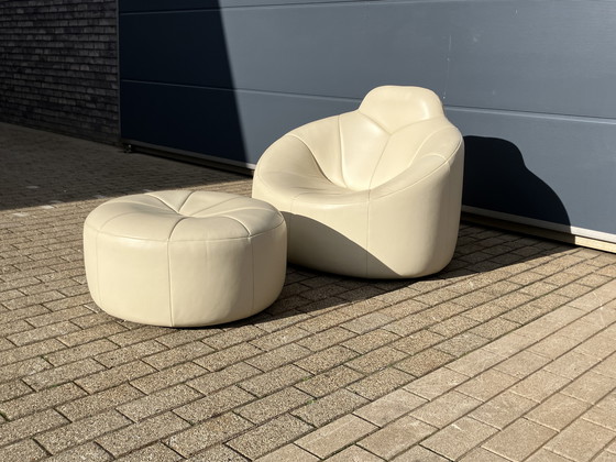 Image 1 of Ligne Roset Pumpkin 1 plaza + puf de cuero beige Pierre Paulin