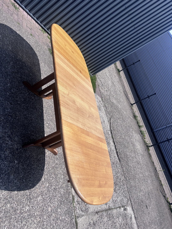 Image 1 of Vintage oak dining table extendable solid