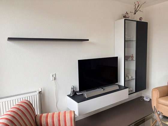 Set soggiorno Interstar - Armadio a muro – Armadi a muro, Vetro, MDF (photo 8 of 8)