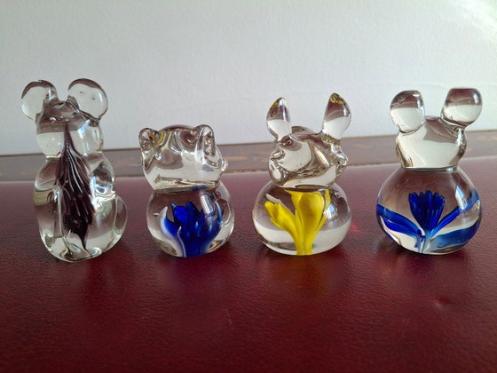 Set di 4 statuette di animali in vetro con inclusioni colorate, alte 9 cm. – Oggetti decorativi, Glass (photo 3 of 9)