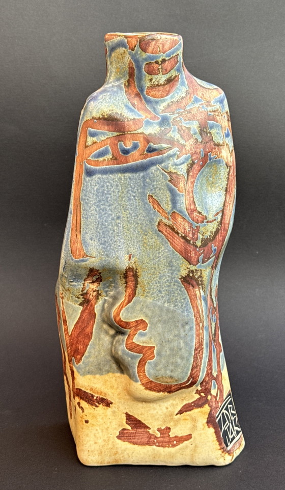 Image 1 of Precioso jarrón de cerámica de mediados de siglo de estilo picassiano