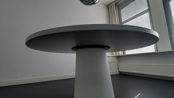 Image 1 of White round table, 160 cm Marcel Wanders, Moooi