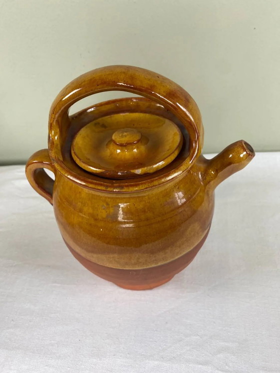 Ochre terracotta water bottle – Glass & Decanter (photo 4 of 12)