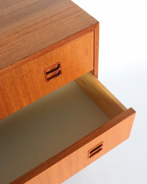 Image 1 of Cassettiera vintage in teak, mobile di design danese, stile retrò