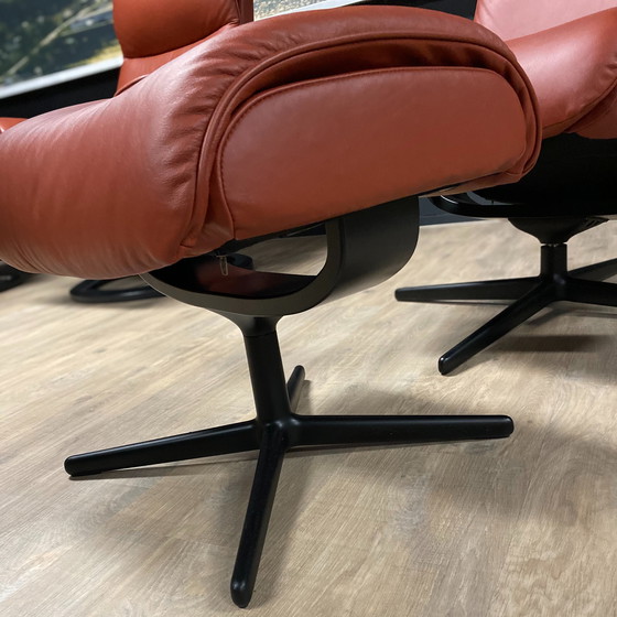 Image 1 of Fauteuil inclinable Stressless Aura M avec repose-pieds
