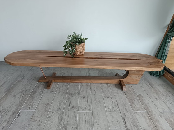 Image 1 of Monarca Silvestre: La Esencia de la Grandeza Atemporal