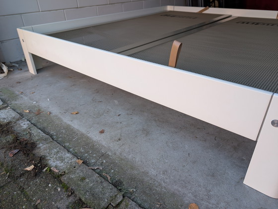 Image 1 of Auping Auronde 180 x 200 Design bed white