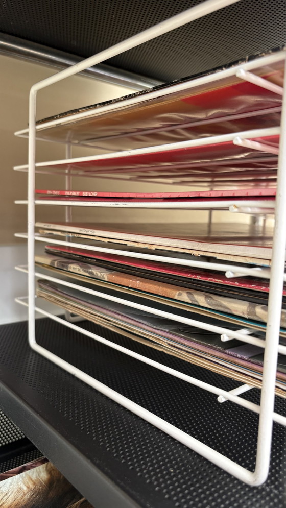 Image 1 of Porta dischi in vinile vintage / supporto per LP in filo d'acciaio bianco