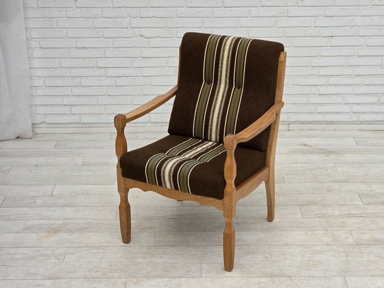 Image 1 of Sillón danés de los años 70, tapizado original de lana a rayas, madera de roble tallada.
