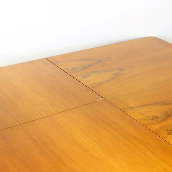 Image 1 of Uitschuifbare eettafel in mid-century modern stijl van Tatra, jaren 1950.