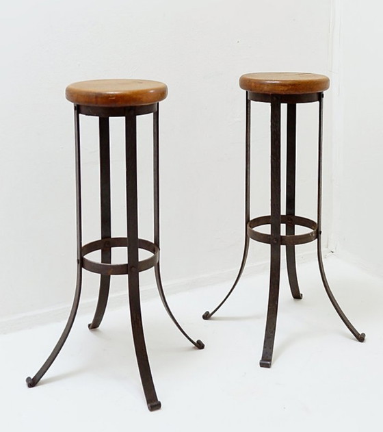 Image 1 of Pair of brutalist bar stools in oak and wrought iron, 1960s
