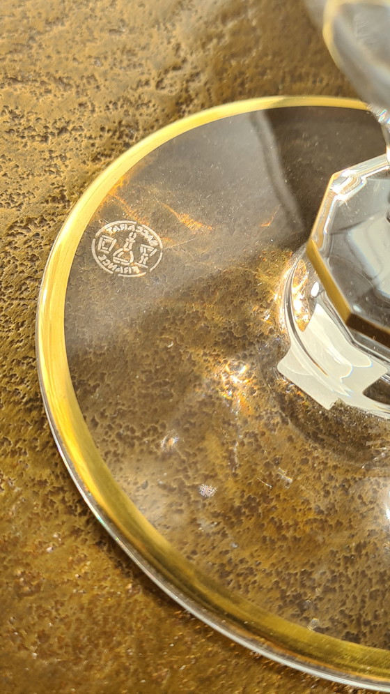 Image 1 of Vaso di cristallo Baccarat con decorazione in oro 24k, segnalato