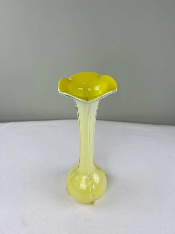 Yellow corolla vase – Crystal, Glass, Retro (photo 4 of 8)