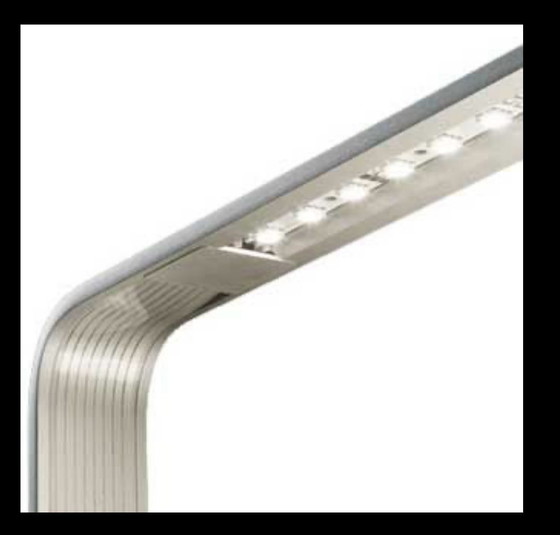 Image 1 of Nimbus - Line Z LED Design Table Lamp