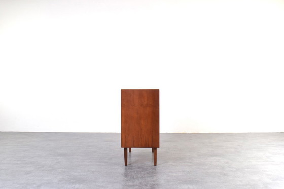 Image 1 of Cómoda danesa de teca, mediados de siglo, década de 1960.