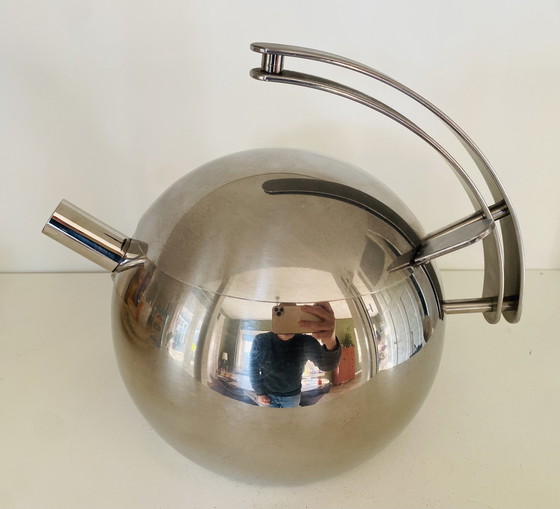 Image 1 of Teiera dal design italiano Space Age