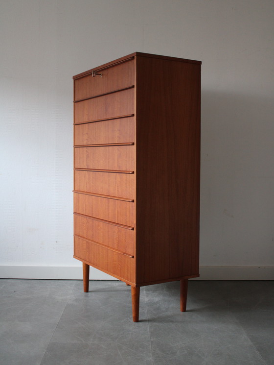 Image 1 of Vintage Deense ladekast in teak, tallboy