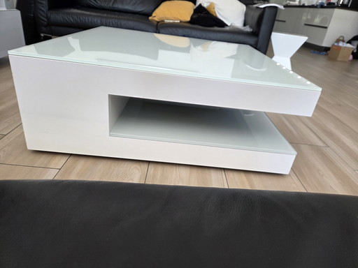 Karat coffee table s100