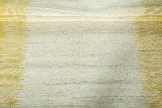 Image 1 of Moderne handgeweven design kelim - 200 x 155 cm - Wollen vloerkleed in geel & crème