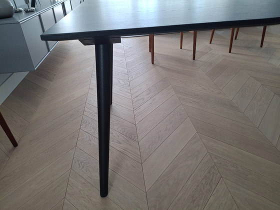 Image 1 of Eetkamertafel &Tradition In Between SK5 zwart gebeitst eiken 