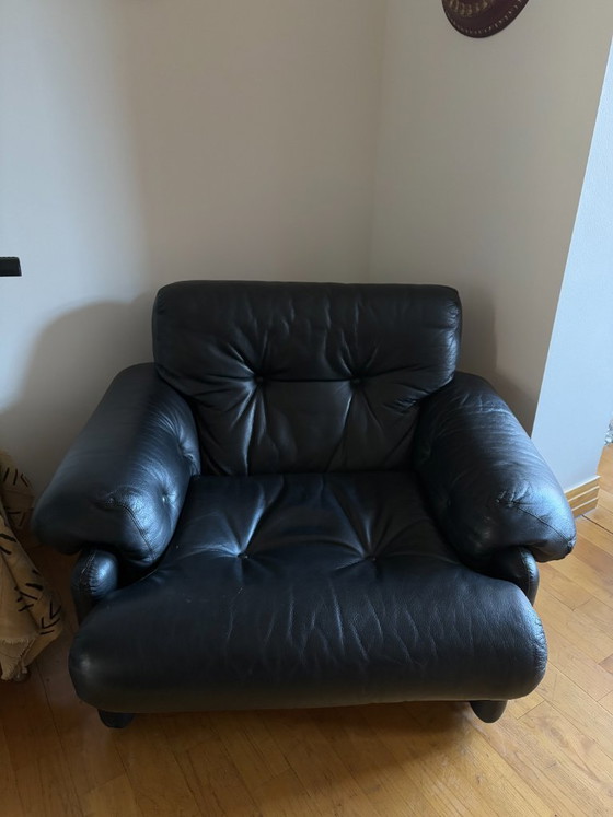 Image 1 of "Coronado" fauteuil van Afra en Tobia Scarpa, verkrijgbaar bij B&B Italia