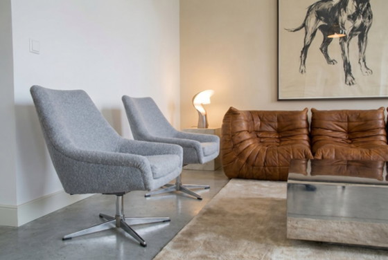 Image 1 of blue mottled swivel shell chairs