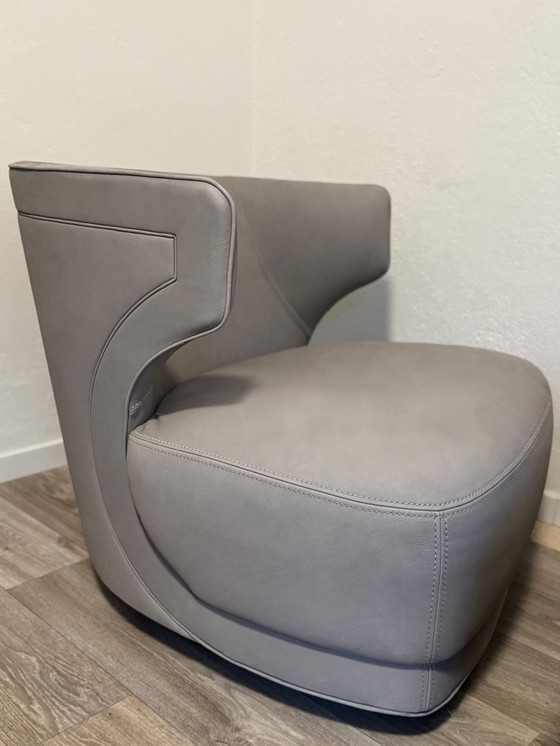 Image 1 of Luxe leren fauteuil van Designerbrand