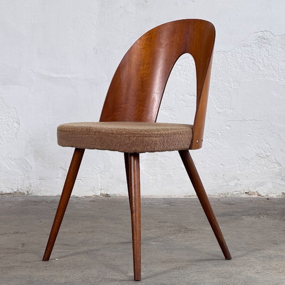 Image 1 of Juego de cuatro sillas de comedor Antonín Šuman para Tatra Nábytok, 1960