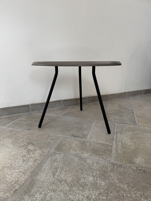 Beistelltisch aus Beton (Eijerkamp)