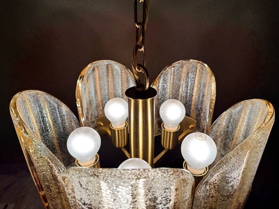 Image 1 of Lustre ancien en verre ambré